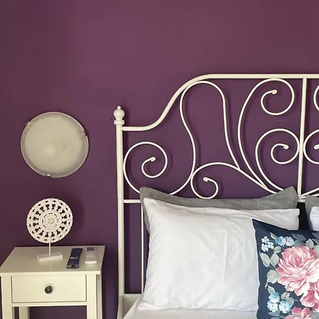 Nisel Seaside Paralía