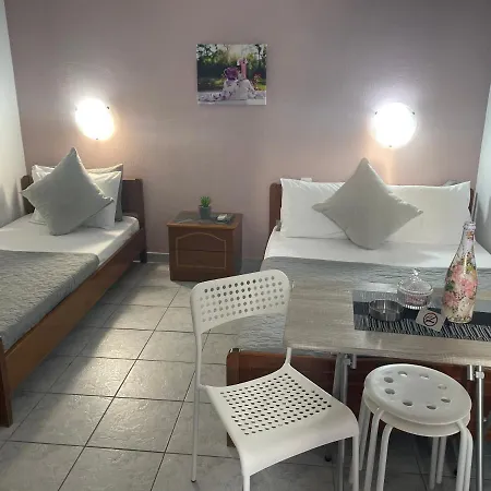 Nisel Seaside شقة