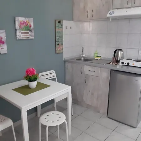 Nisel Seaside Apartment *